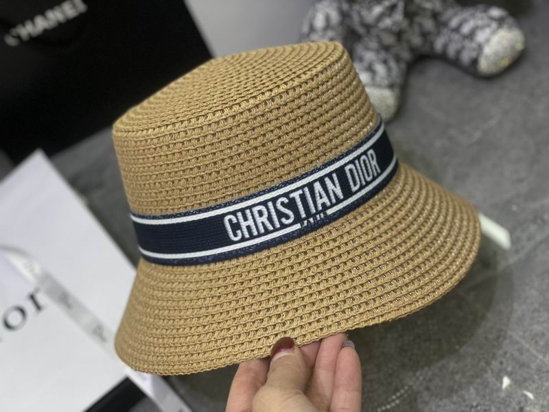 Dior top hat dx54